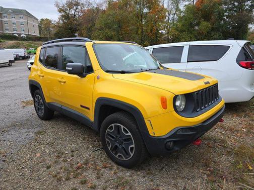 2015 Jeep Renegade Trailhawk
