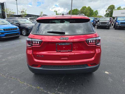 2025 Jeep Compass Latitude