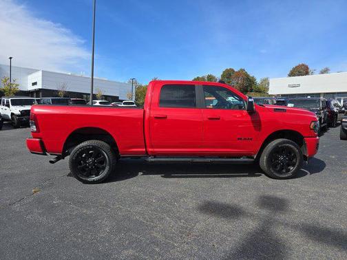 2024 RAM 2500 Big Horn Crew Cab 4x4 6'4' Box