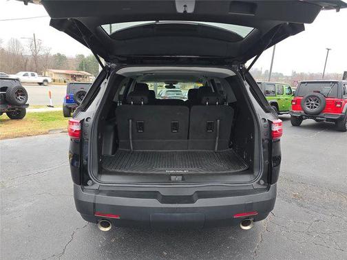2021 Chevrolet Traverse LS