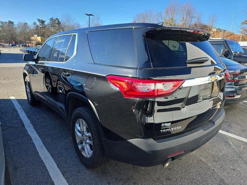 2021 Chevrolet Traverse LS