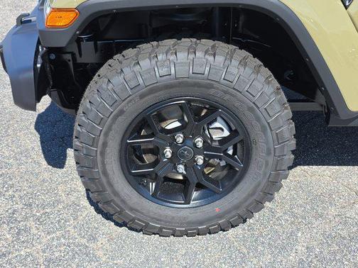 2025 Jeep Gladiator Willys