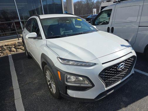 2020 Hyundai KONA SEL