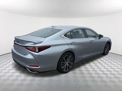 2023 Lexus ES 350 Base