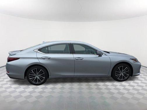 2023 Lexus ES 350 Base