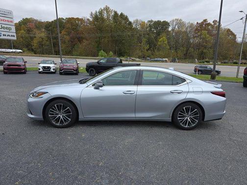 2023 Lexus ES 350 Base