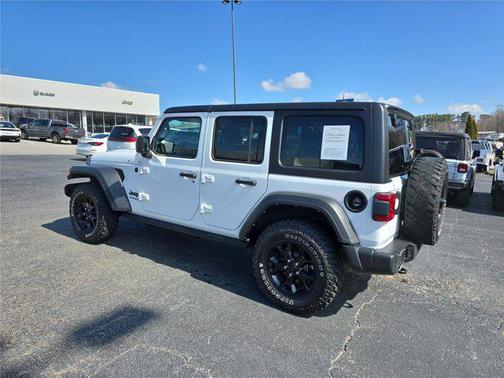 2022 Jeep Wrangler Willys