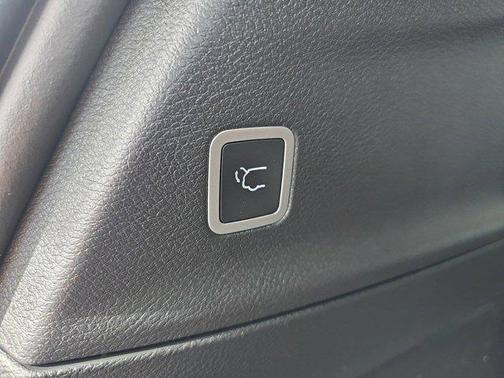 2025 Chrysler Pacifica L