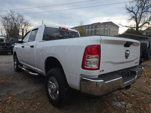2021 RAM 2500 Tradesman Crew Cab 4x4 6'4' Box