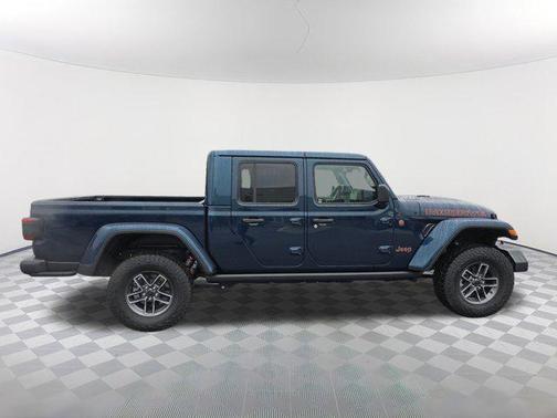 2025 Jeep Gladiator Mojave X