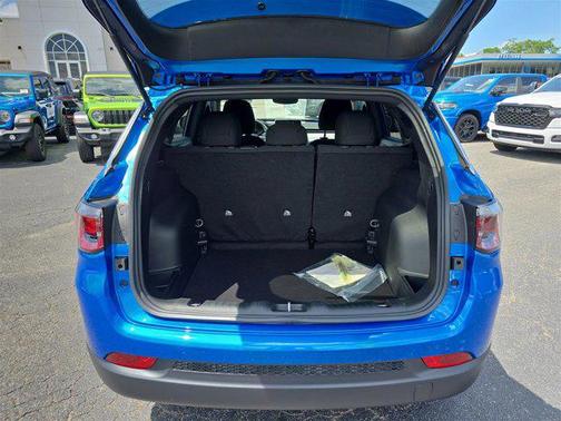 2025 Jeep Compass Sport