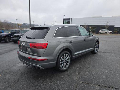 2017 Audi Q7 3.0T Premium