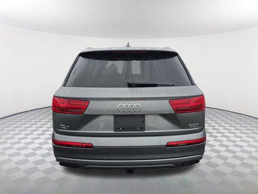 2017 Audi Q7 3.0T Premium