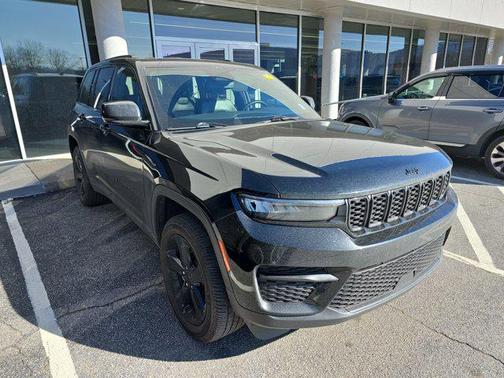 2023 Jeep Grand Cherokee Altitude