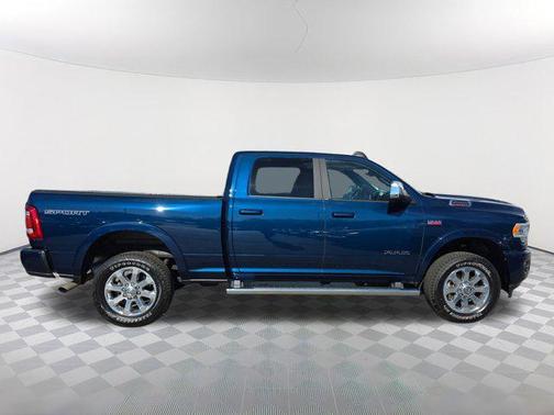 2022 RAM 2500 Laramie Crew Cab 4x4 6'4' Box