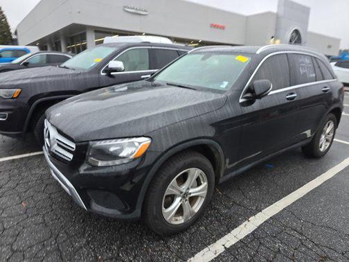 2018 Mercedes-Benz GLC 300 Base