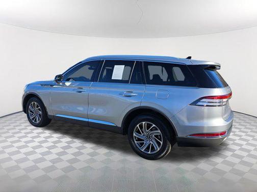 2021 Lincoln Aviator Standard AWD