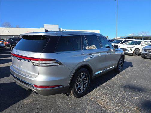 2021 Lincoln Aviator Standard AWD