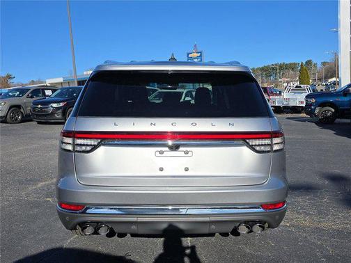 2021 Lincoln Aviator Standard AWD
