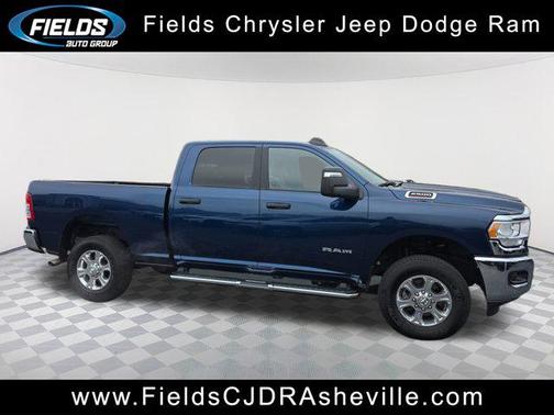 2024 RAM 2500 Big Horn Crew Cab 4x4 6'4' Box