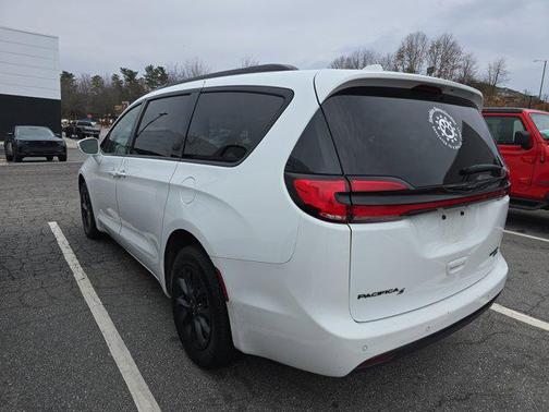 2021 Chrysler Pacifica Limited