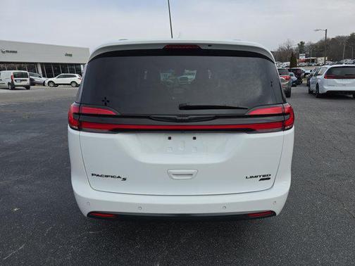 2021 Chrysler Pacifica Limited