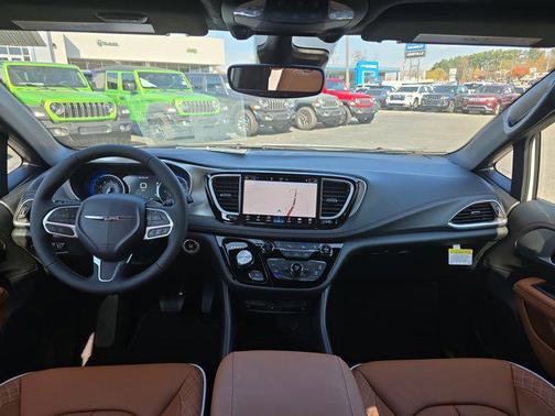 2026 Chrysler Pacifica L