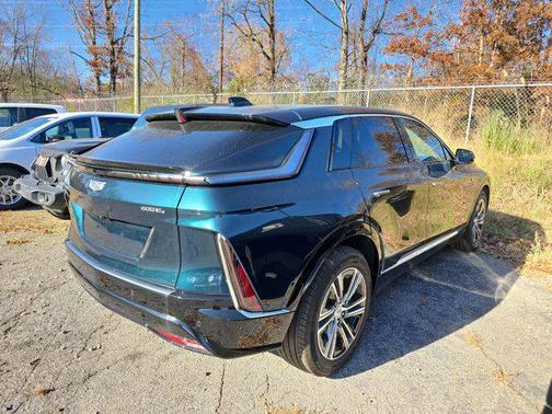 2025 Cadillac LYRIQ Luxury