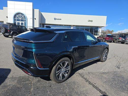 2025 Cadillac LYRIQ Luxury