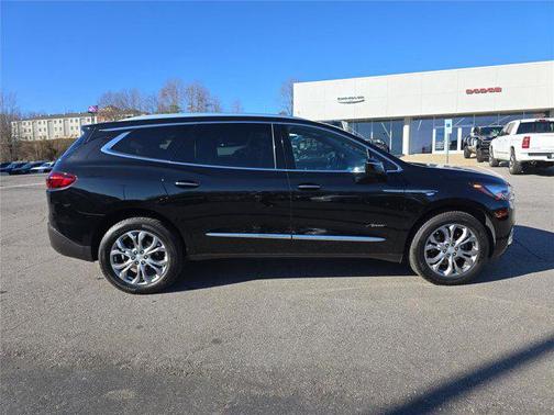 2018 Buick Enclave Avenir