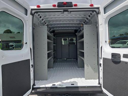 2025 RAM ProMaster 2500 Tradesman