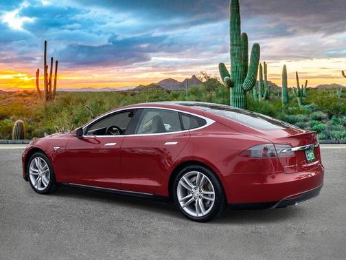 2013 Tesla Model S Performance