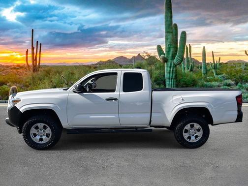 2021 Toyota Tacoma SR