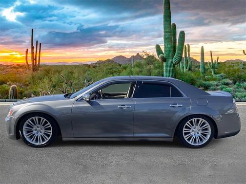 2011 Chrysler 300C Base