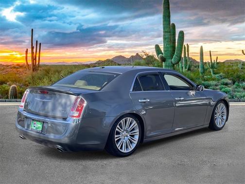 2011 Chrysler 300C Base