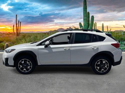 Crystal White Pearl 2019 Subaru Crosstrek 2.0i Premium