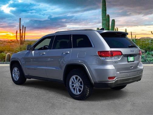 2020 Jeep Grand Cherokee Laredo E