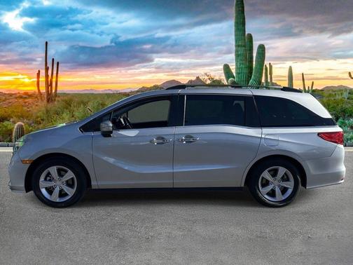 Lunar Silver Metallic 2019 Honda Odyssey EX-L
