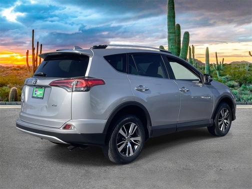 2016 Toyota RAV4 XLE