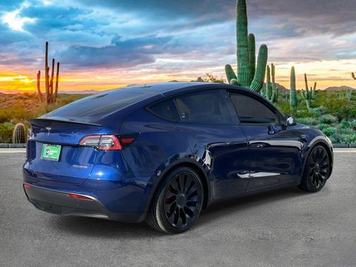 2022 Tesla Model Y Performance