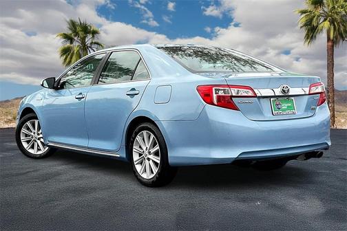 2012 Toyota Camry Hybrid XLE