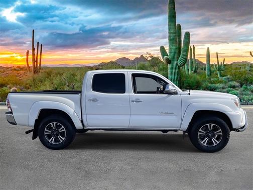 2014 Toyota Tacoma Base