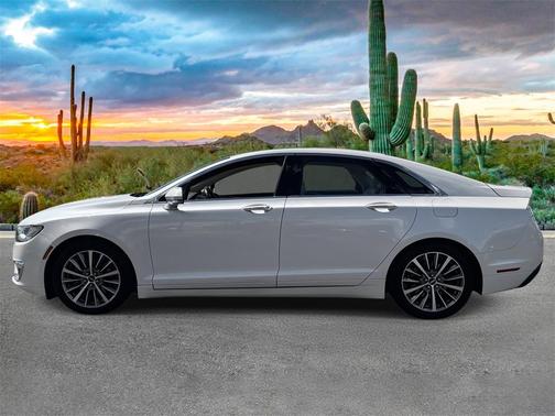 2018 Lincoln MKZ Select
