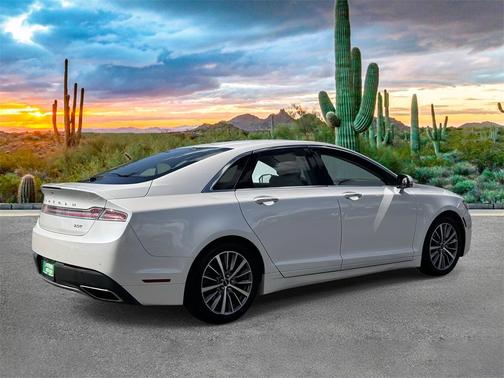 2018 Lincoln MKZ Select