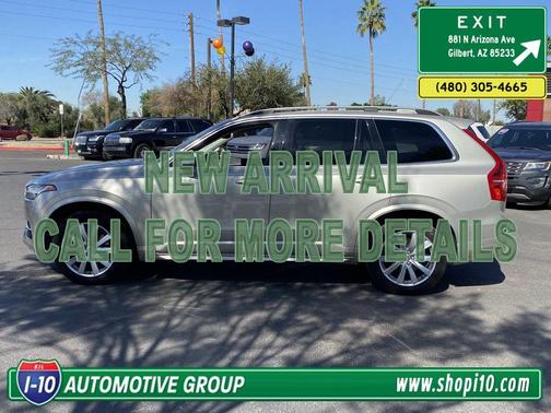 2016 Volvo XC90 T6 Momentum