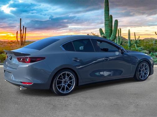 2024 Mazda Mazda3 2.5 S Carbon Edition