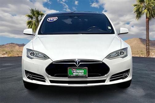 2016 Tesla Model S 70D