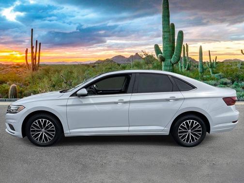 White Silver Metallic 2019 Volkswagen Jetta 1.4T SE