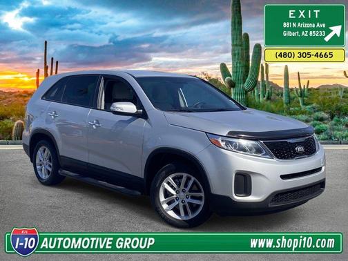Bright Silver 2014 Kia Sorento LX