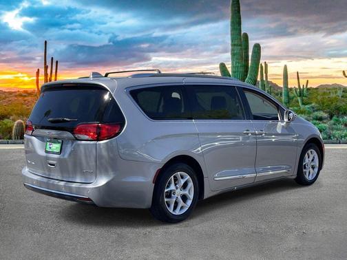 Billet Silver Metallic Clearcoat 2020 Chrysler Pacifica Limited